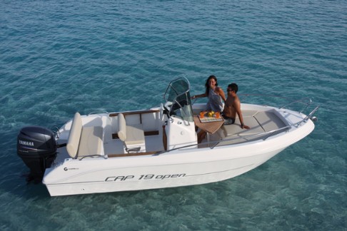 Capelli Boats